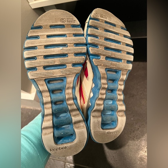 Reebok VibeTech
Lightweight
Energy Return
Supreme Flex Running Shoes Size 7 - Picture 9 of 11